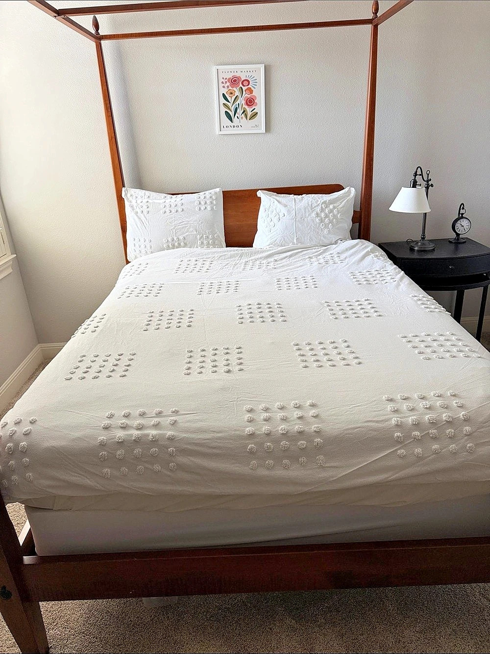 Urban Outfitters Ivory Textured Duvet Cover Set- Queen